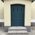 Dievnama pagraba durvis pēc restaurācijas